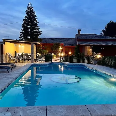 Semesterbostad Casa Vacacional Con Piscina Privada